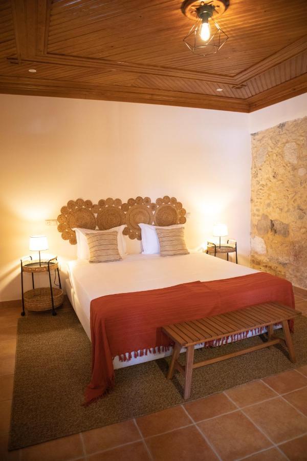O Pombal Bed and Breakfast Alcanena Eksteriør billede