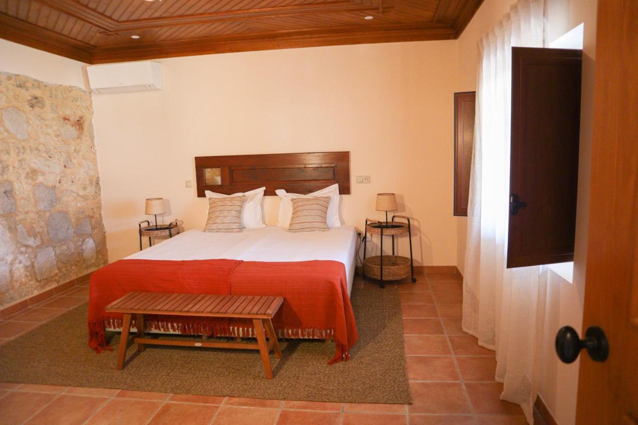 O Pombal Bed and Breakfast Alcanena Eksteriør billede