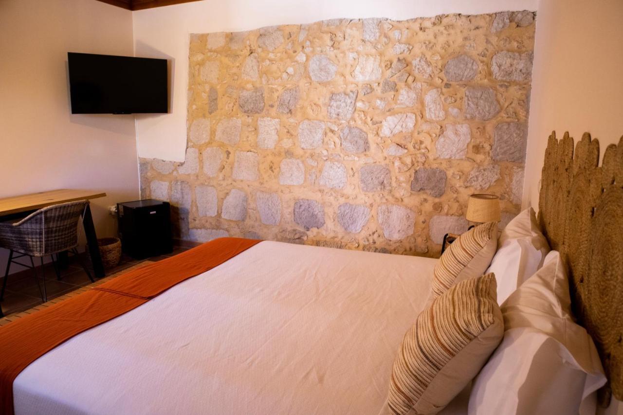 O Pombal Bed and Breakfast Alcanena Eksteriør billede