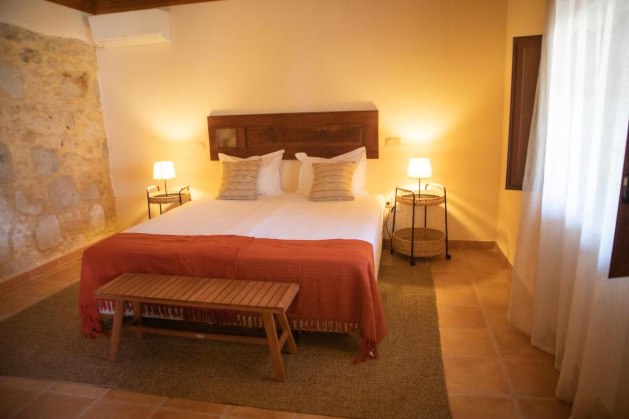 O Pombal Bed and Breakfast Alcanena Eksteriør billede
